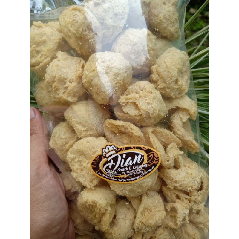 

Free packing Buble + Kardus Kerupuk tahu/ keripik tahu walik/ kerupuk kulit tahu 250 gram