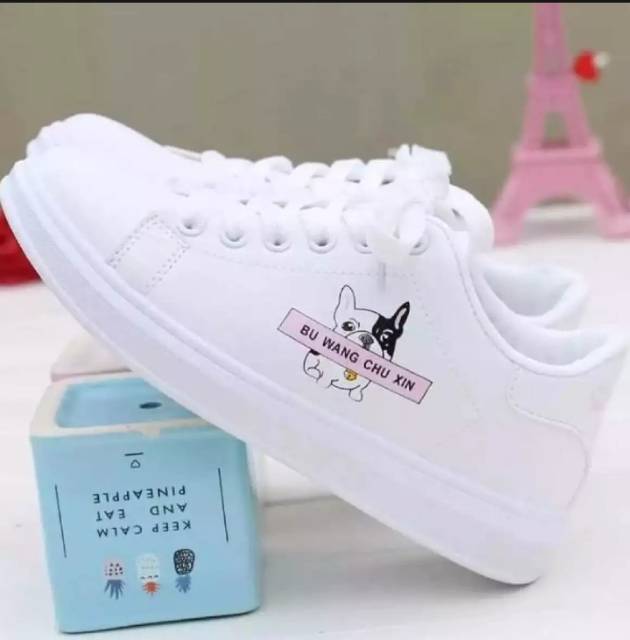 Spesial Sneakers Wanita Motif Lucu