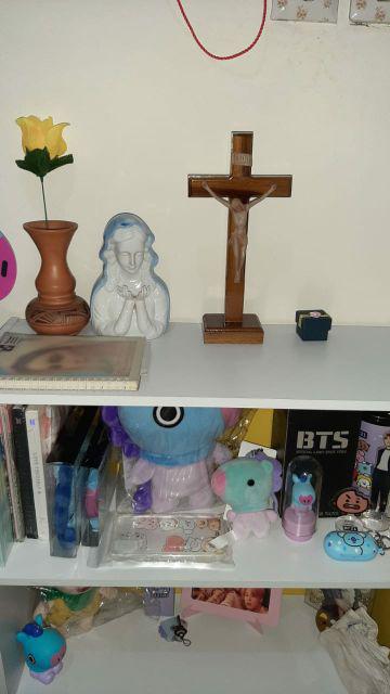 Salib Duduk Kayu 27 Cm