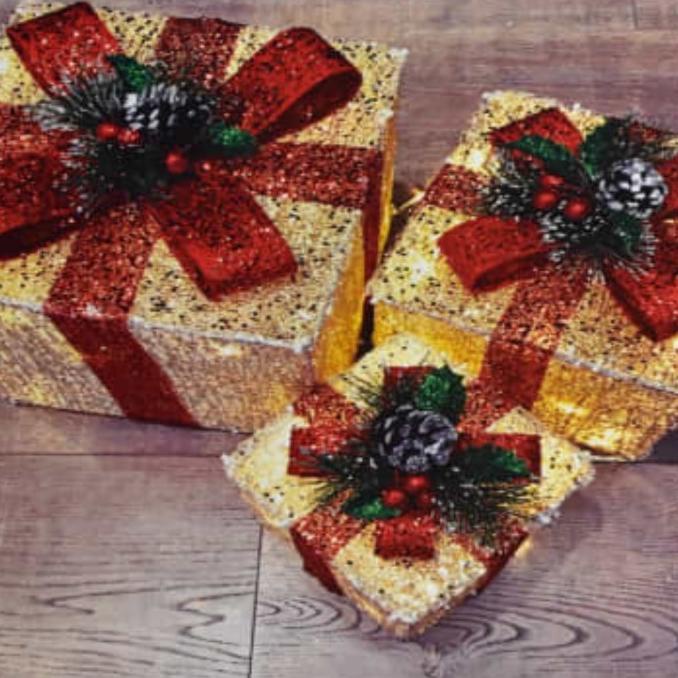 

NOELLE SET 3PCS LAMPU NATAL BENTUK KOTAK KADO FV452CD4
