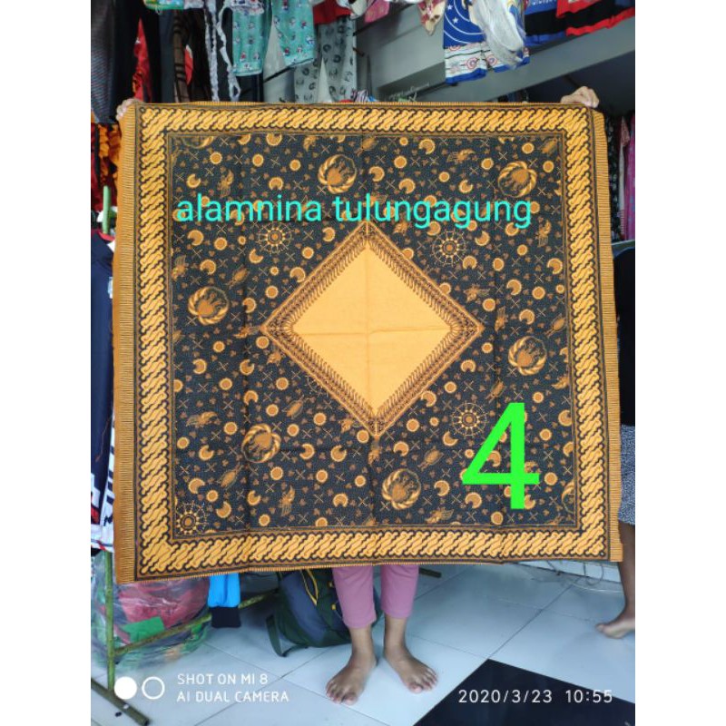 udeng Jawa batik persegi empat