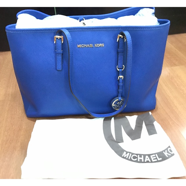 Michael Kors Jet Set Travel Sapphire