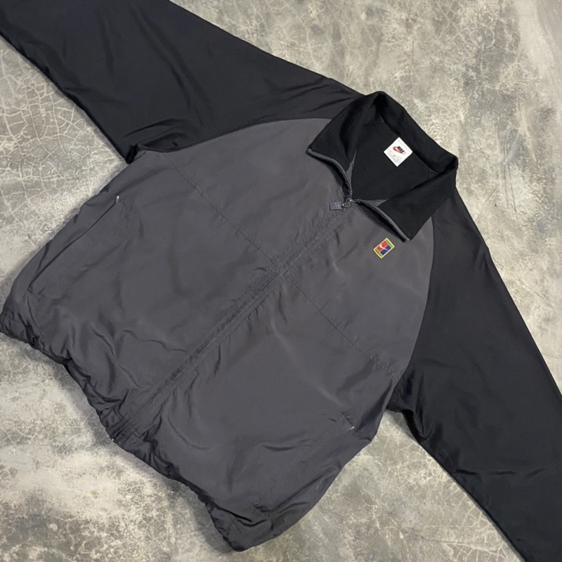 vtg jaket windbreaker nike court 90s