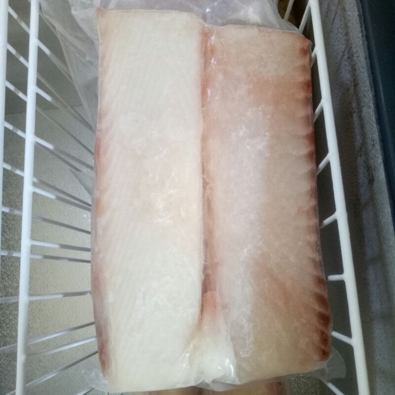 

Ikan Cucut Fillet 1kg Frozen Premium