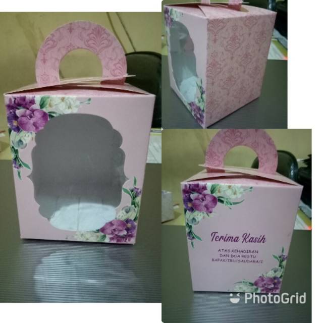 

Paperbox / box / dus / tempat / mika/ kerdus / souvenir wedding pernikahan