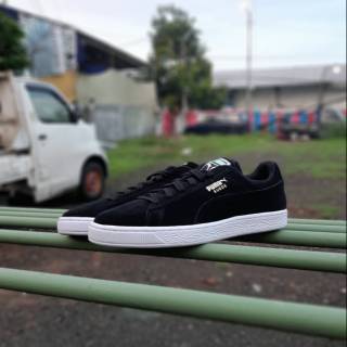 puma suede black team gold white