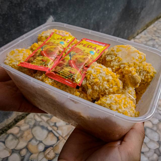 

Sempol Ayam / Kaki Naga