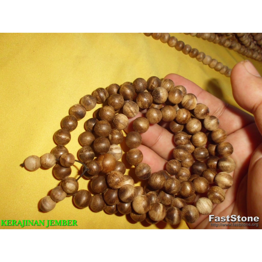 Japamala kalung Tasbih buddha kayu GAHARU aquilaria filiria Papua ulir grad TGC 108 biji  10 mm