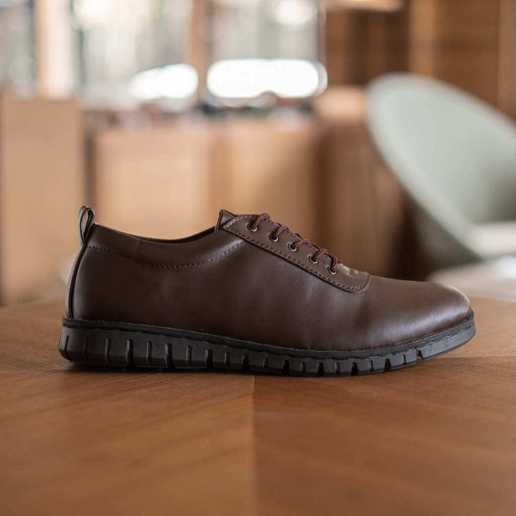 BRAVE BROWN |ManNeedMe x Jack| Sepatu Pantofel Pria | Oxford Formal