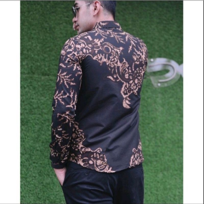 Kemeja Batik Pria Slimfit Lengan Panjang Motif Modern Terbaru Trendy Kekinian Ori Solo Kwalitas Premium