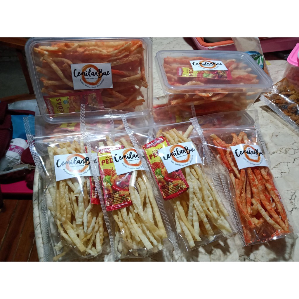 

Stik bawang Home made/ cemilan enak/ cemilan gurih/cemilan murah