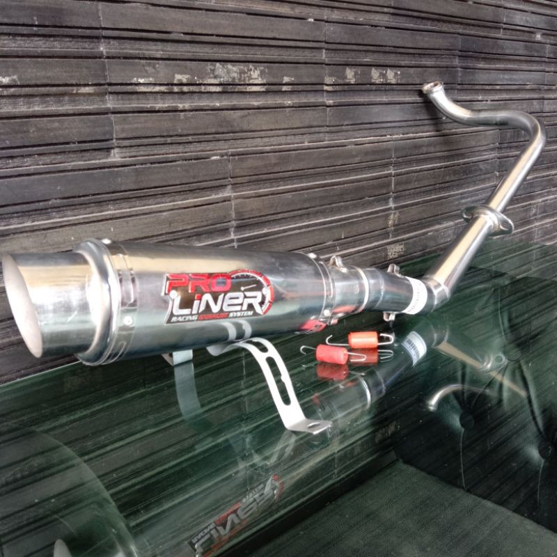 Knalpot racing proliner beat fi,baet karbu,beat new,beat pop,esp,scoopy,spacy
