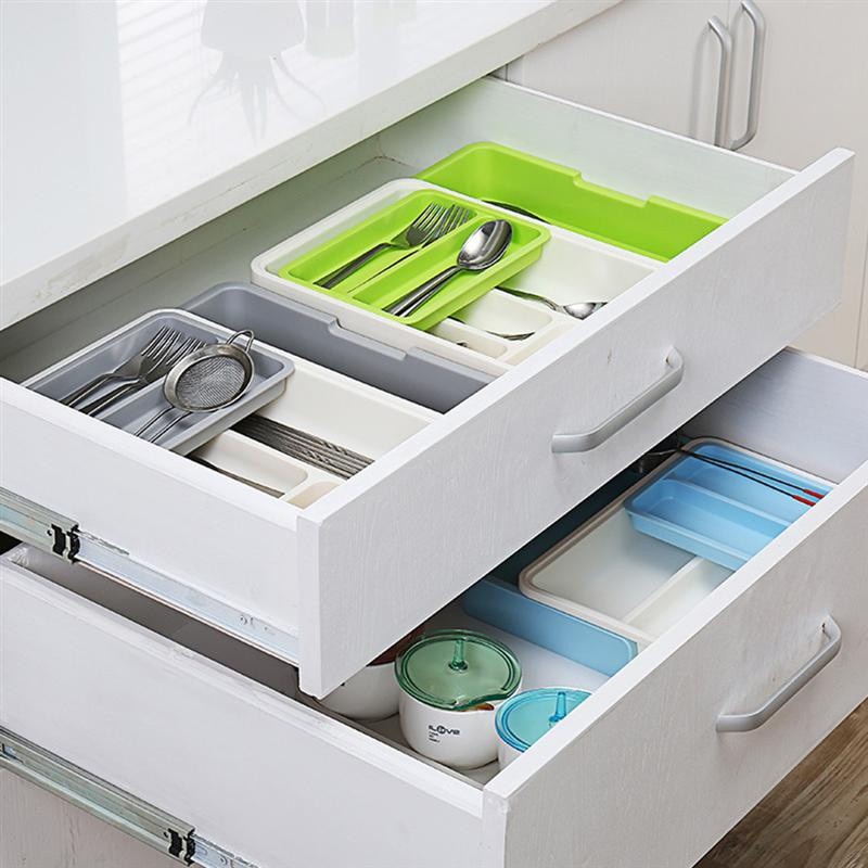 DrawerStore with Expandable Cutlery Tray