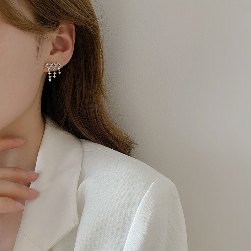 Anting Zirkon Gaya Korea | Anting Desain Niche Simple Untuk Wanita | Anting Tusuk Retro Bahan Sterling Silver 925 Untuk Wanita