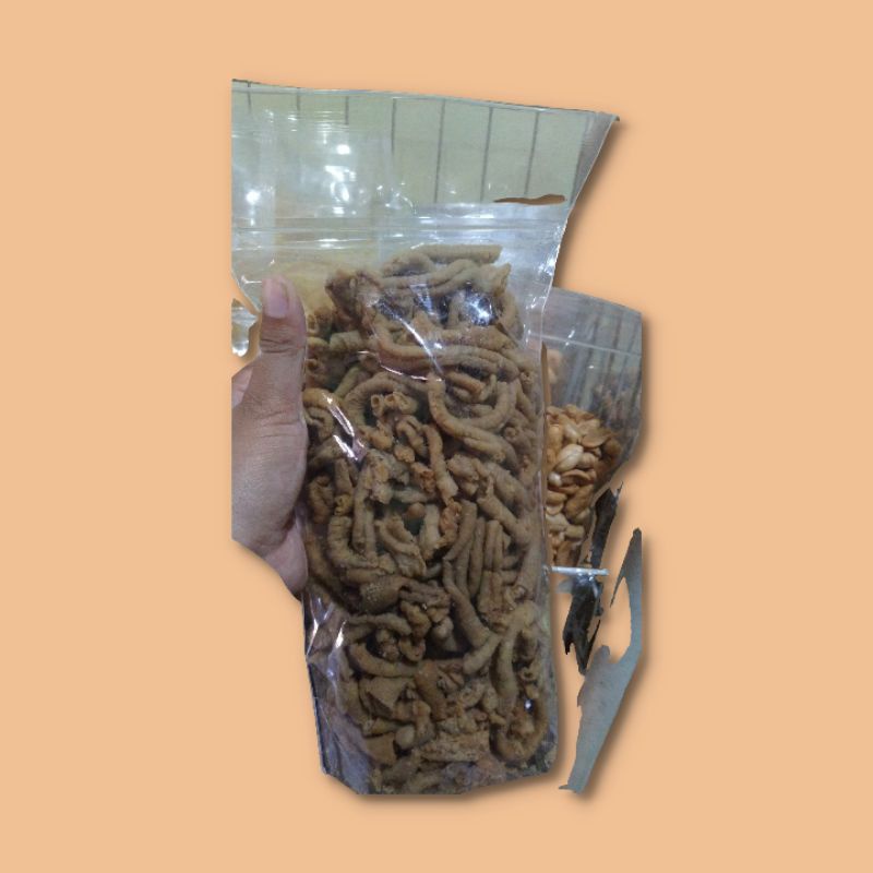 

Keripik Usus 500 gram Renyah Kripik Usus ayam Original Snack Ringan