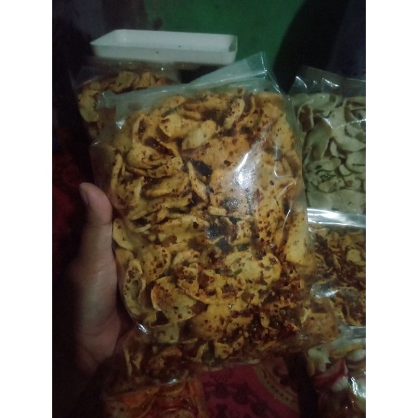 

kERUPUK BASRENG 500gr