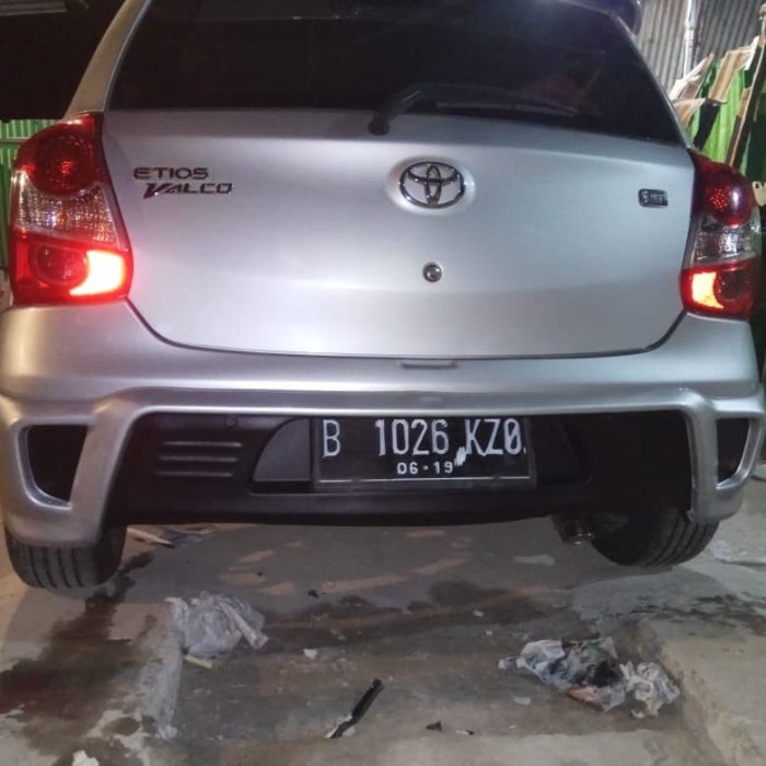 bodykit etios -- toyota Etios Bodykit Toyota etios toms -- PNP dan bergaransi