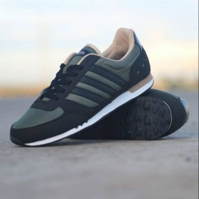 ADIDAS NEO CITY RACER OLIVE ORIGINAL