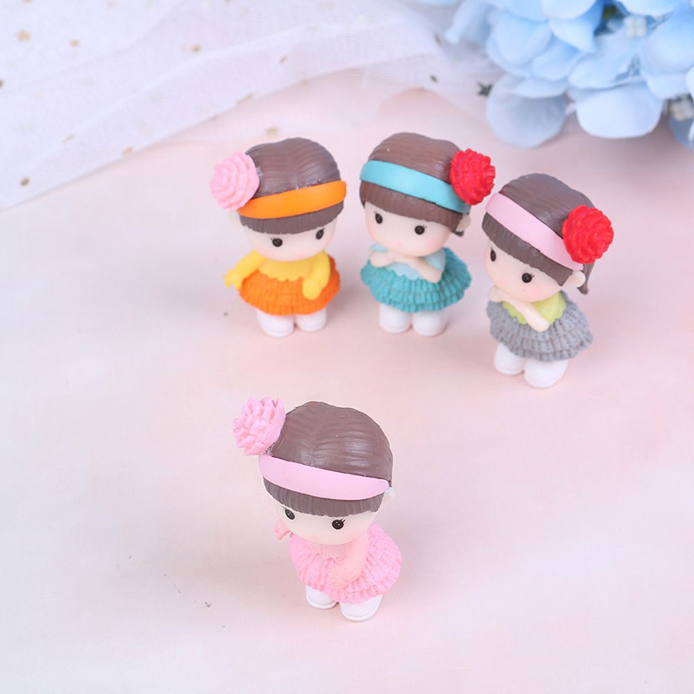 REBUY Kawaii Resin Craft People Mini Ornaments Miniature Bonsai Figurine DIY Fairy Garden Decoration Girl Pretty Cute Statue Landscape Accessories