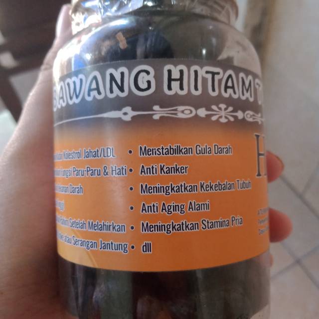 

Bawang tunggal Hitam/ black garlic