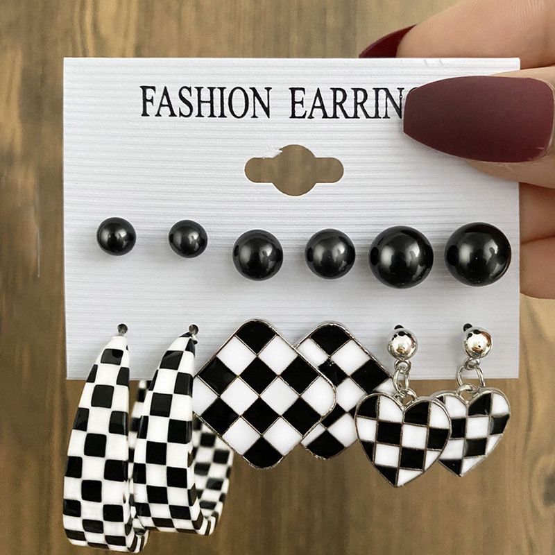 6 Pasang / Set Anting Tusuk Gantung Bahan Metal + Akrilik Desain Hati / Persegi / Kotak-Kotak Gaya Vintage / Elegan Untuk Wanita