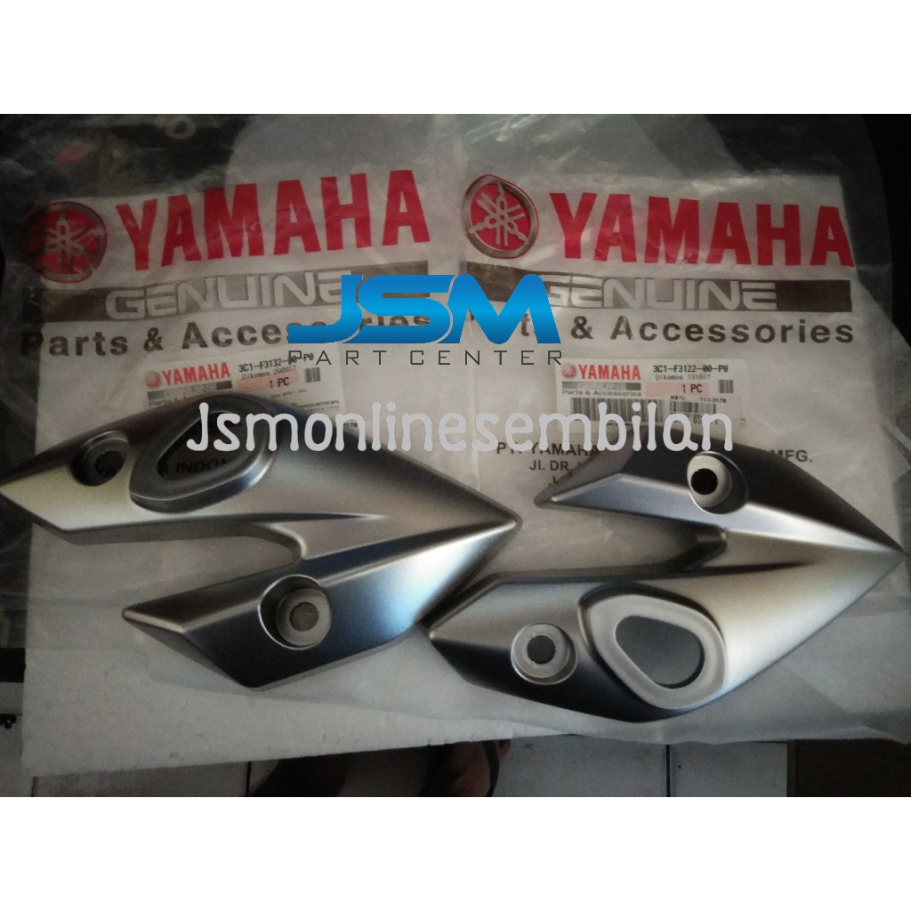 COVER LAMPU/KUPING LAMPU VIXION OLD IK R/LL.