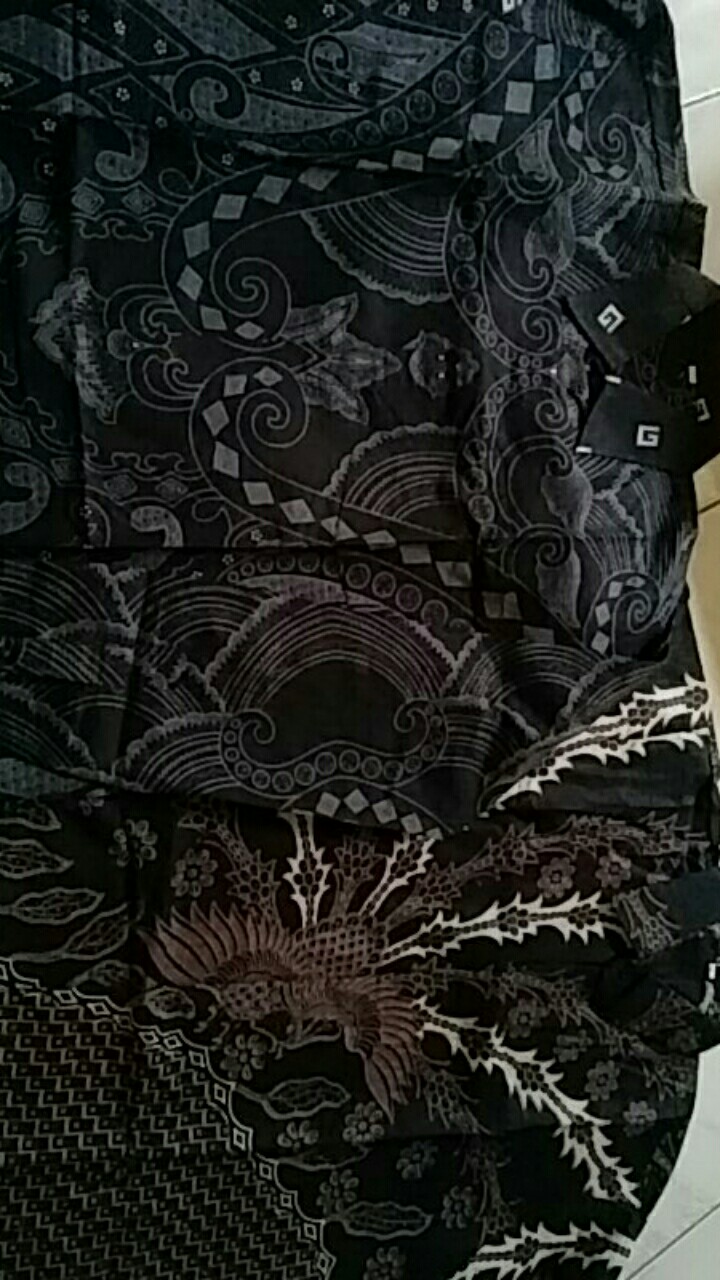 Kemeja Batik Pria Lengan Panjang Batik Azmil Hrb026 Motif Keratonan Kode 002 Size M L Xl Xxl Reguler