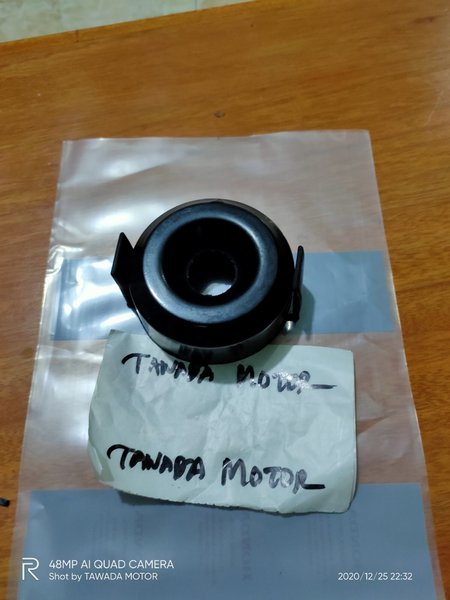 KARET TUTUP LAMPU DEPAN HONDA VERZA  K18
