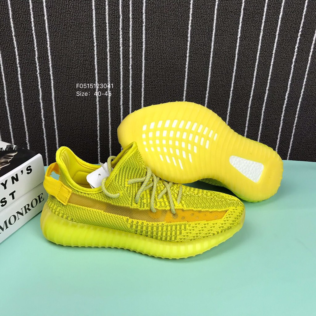 yeezy boost 350 v2 fluorescent
