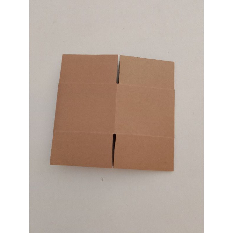 

box kardus 38x26x10cm single