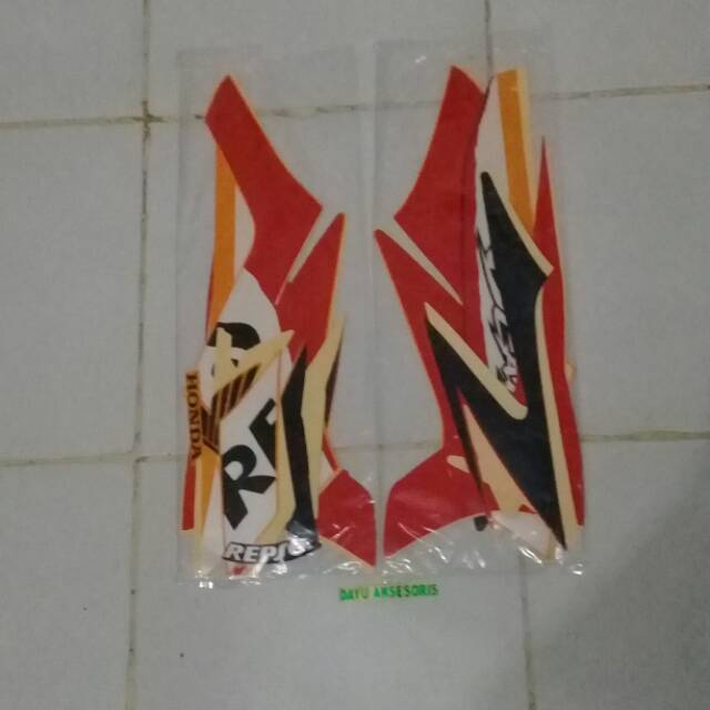 Striping blade repsol 2009 2010