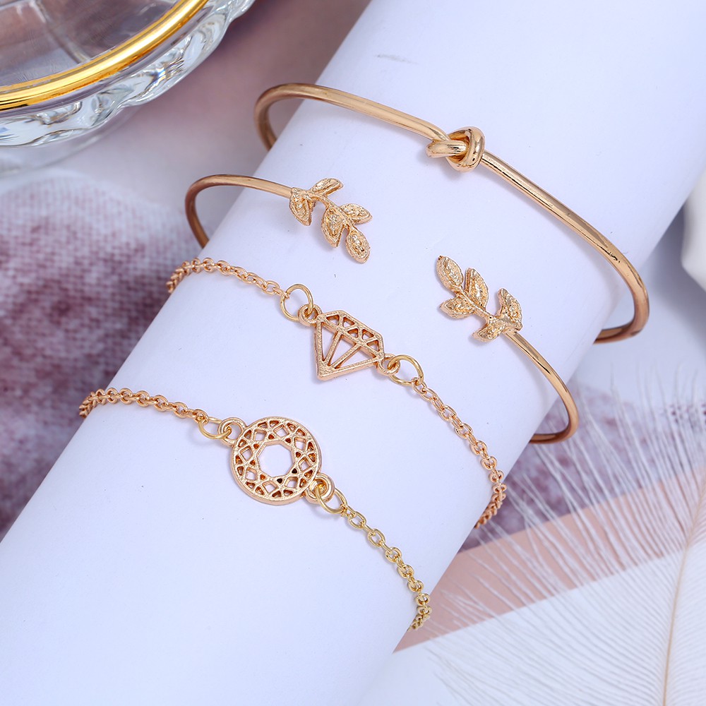 Gelang 4Pcs/Set Wanita Model Vintage Simple Elegan Motif Korea Dalika