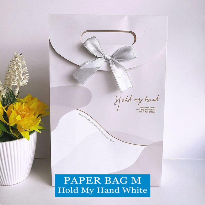 

Paper Bag Motif M / Tas Kertas Kado / Tas Ulang tahun - M SIMPLE 2