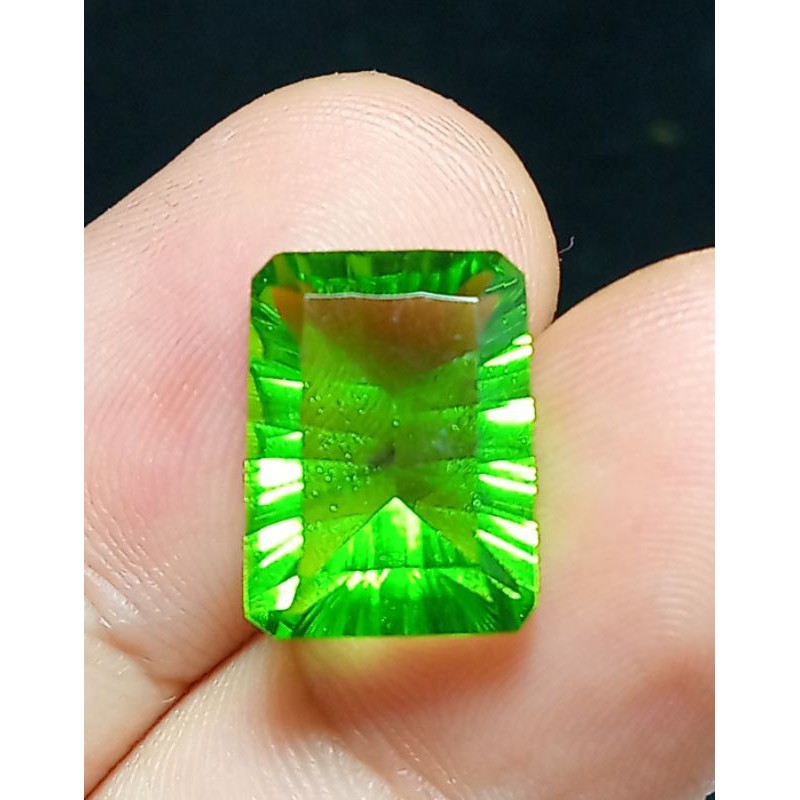 batu moldavite asli natural
