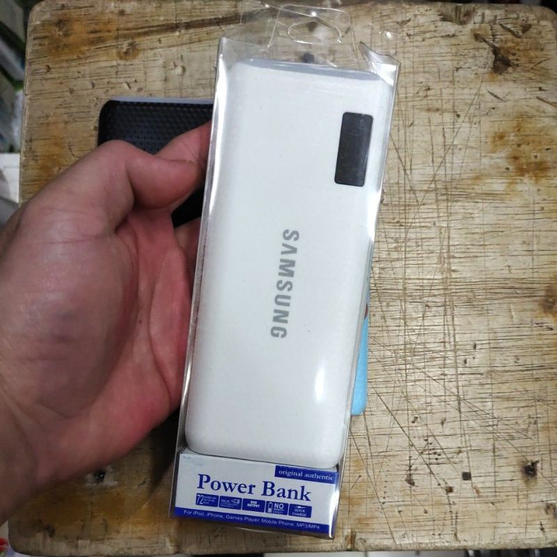 POWER BANKBRANDED TEBAL / POWERBANK TEBAL 2USB DAN 3USB harga super murah MANTUL