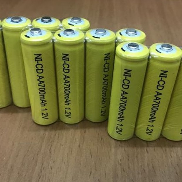 Baterai cas Charger AA 700 Mah Murah