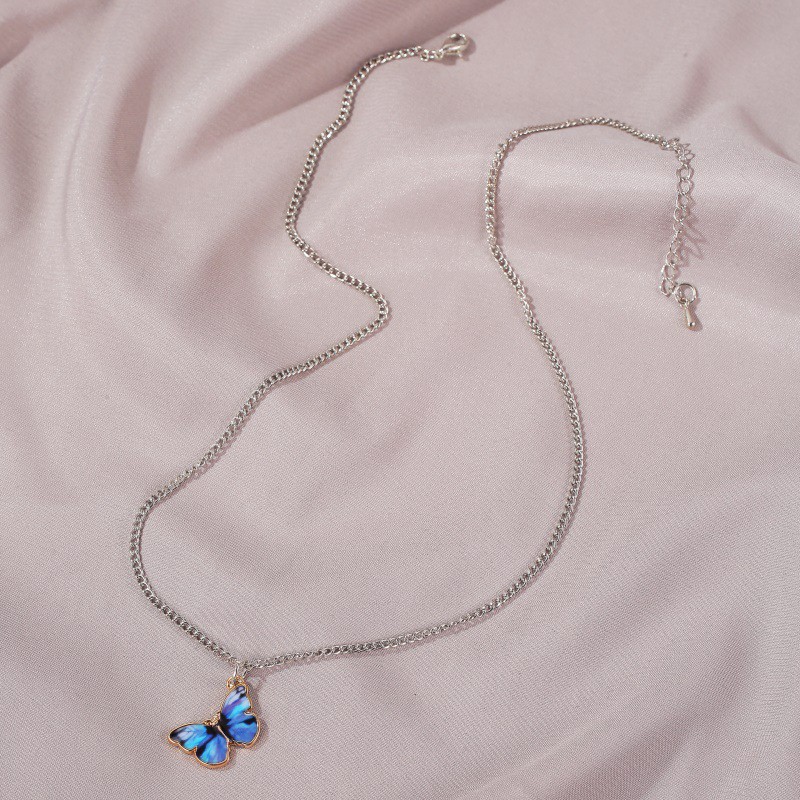 Kalung Kupu-kupu Fashion Wanita Gaya Dingin Sederhana Aksesori Busana Pasangan Pacar kupukupu butterfly Necklace choker titanium perak rantai