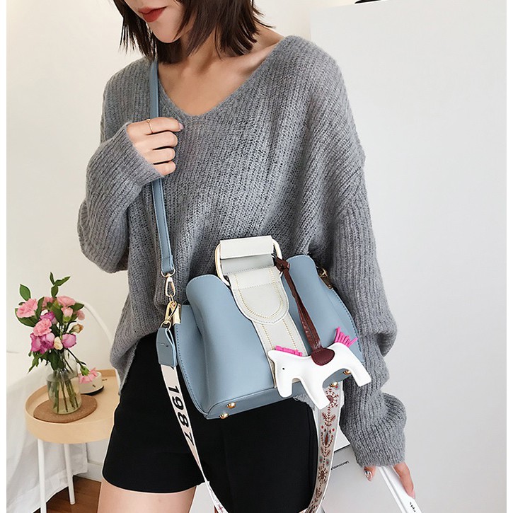 TFT AX9961 92641 AX641 E382 B1685 C0038 DJTF66543 R6314 T17 (1 KG MUAT 2) TAS SELEMPANG WANITA IMPORT - TAS ELEGANT WANITA –HANDBAG - TAS KOREA - HARGA GROSIR