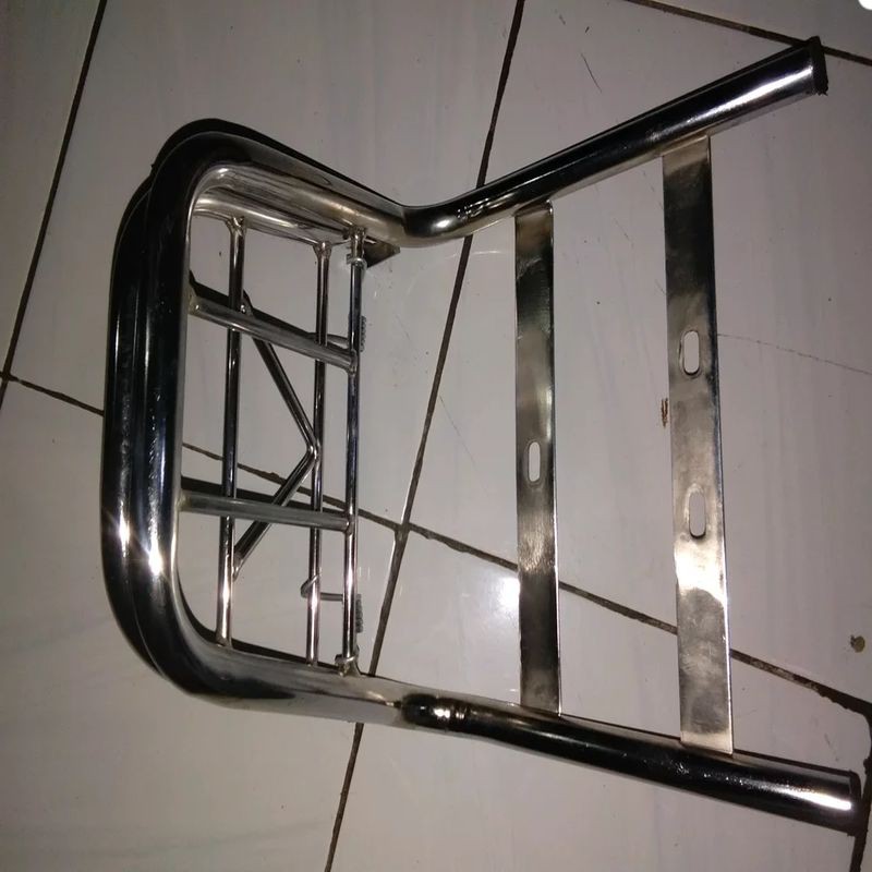 rak behel belakang vespa super px