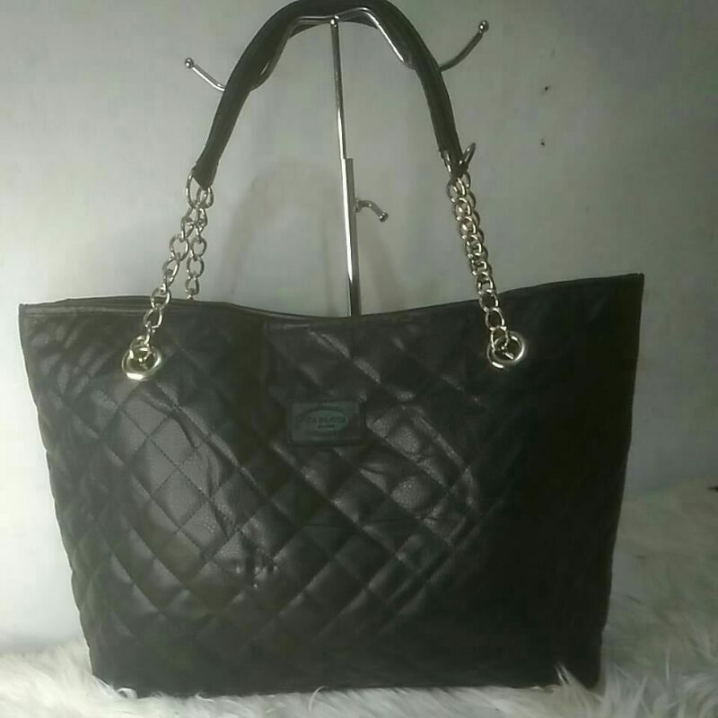 Tas wanita / Shoulder bag /Preloved / Second Branded CAPACCI