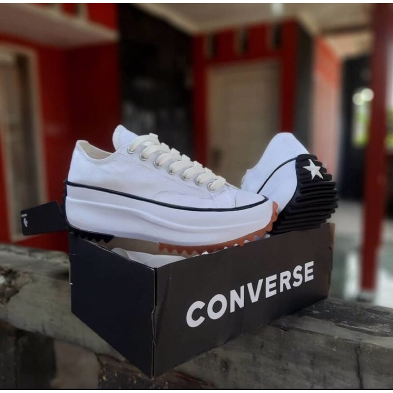 Converse Low Run Star Hike Lugged White