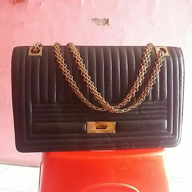 preloved time postmodern