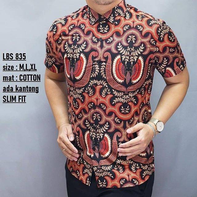 LBS 835 HEM KEMEJA BATIK PRIA SLIMFIT LENGAN PENDEK LUIGI BATANI