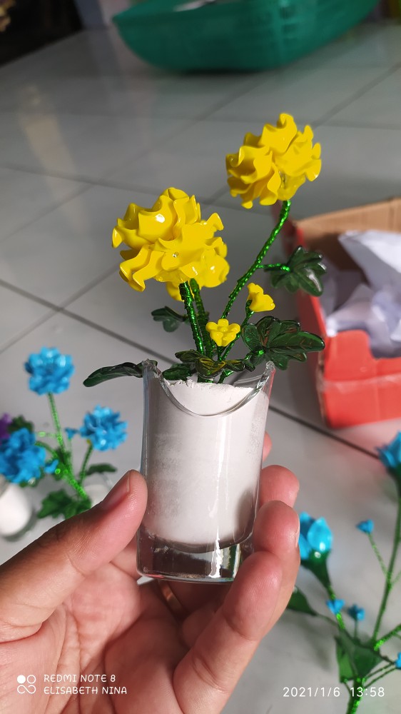 Bunga Mawar Mini Per Tangkai