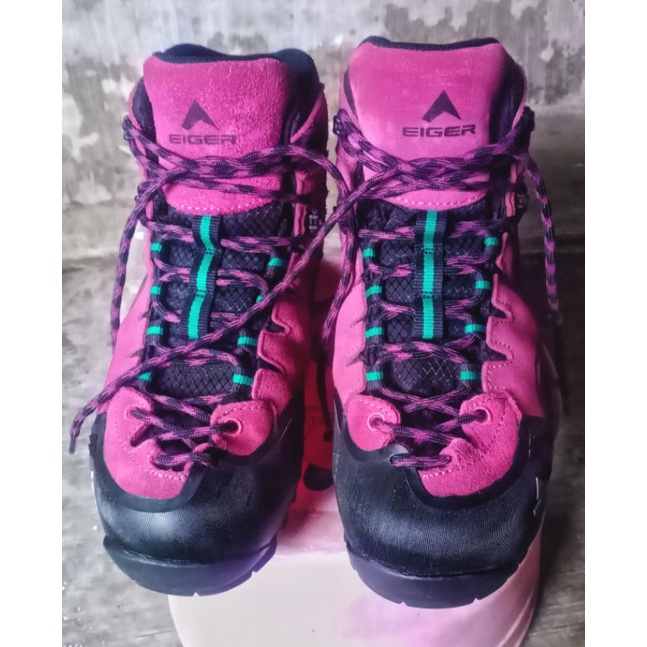 Sepatu Gunung Eige r Wanita seri Walton WS second original size 38