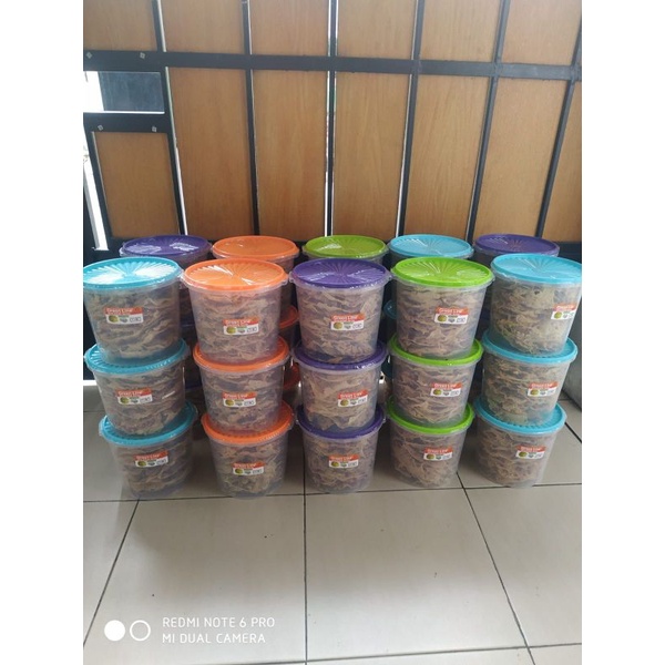 

Peyek kacang renyah tidak bikin gigi sakit