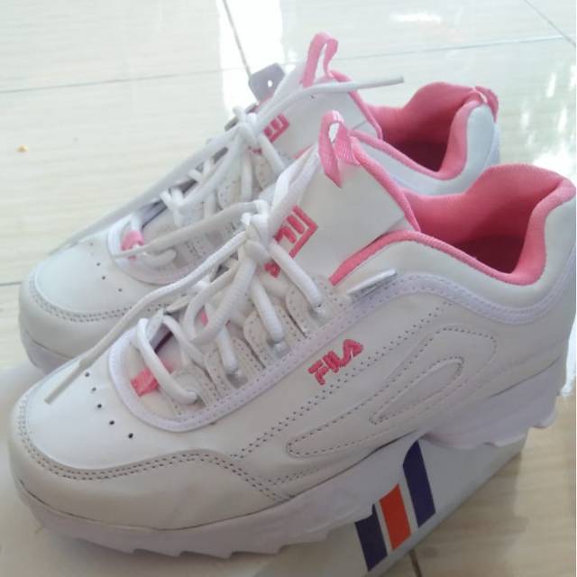 Sepatu FILA Pink Edition