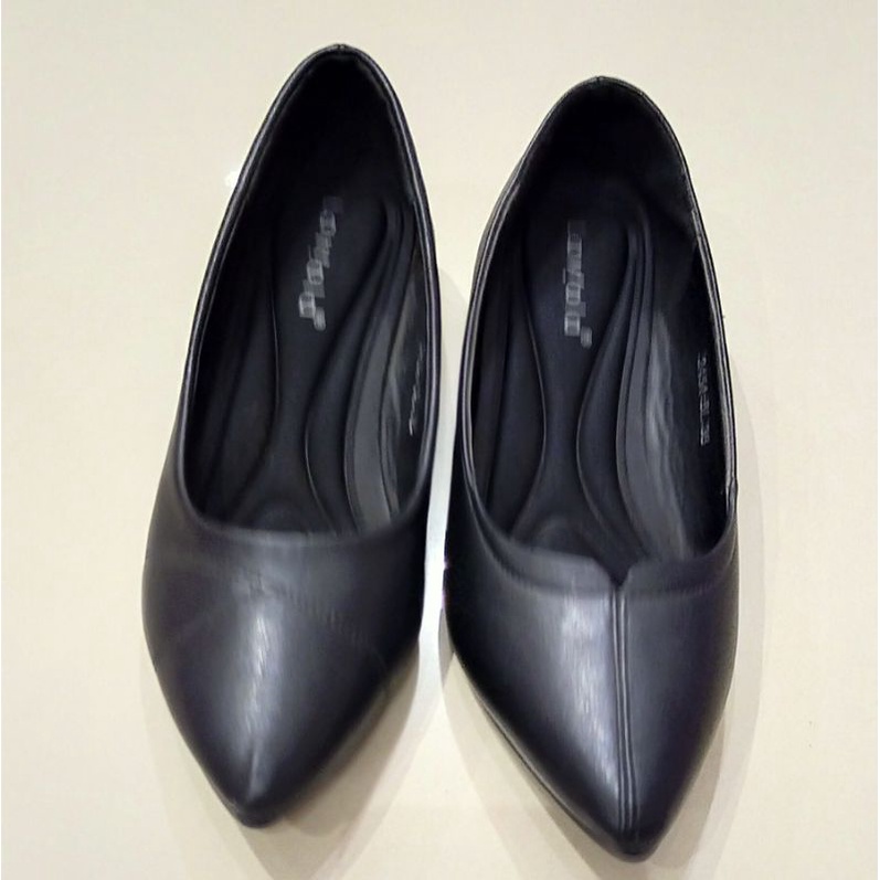 sepatu wanita laviola