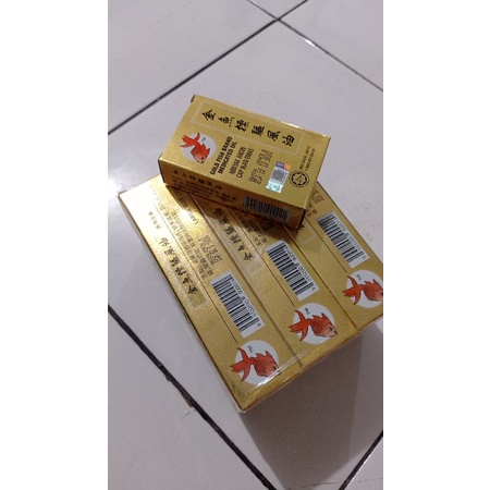 Minyak Angin Cap Ikan Mas, Asli dari MalaysiaGold Fish Brand Medicated Oil