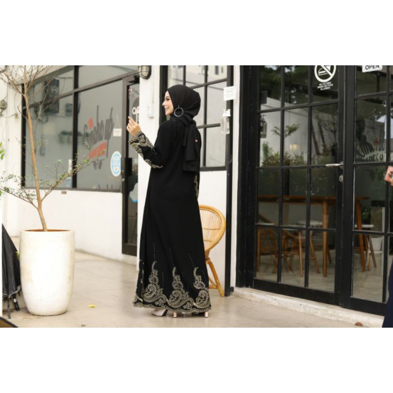 GALLERY EXCLUSIVE ABAYA HITAM GAMIS DUBAI 03